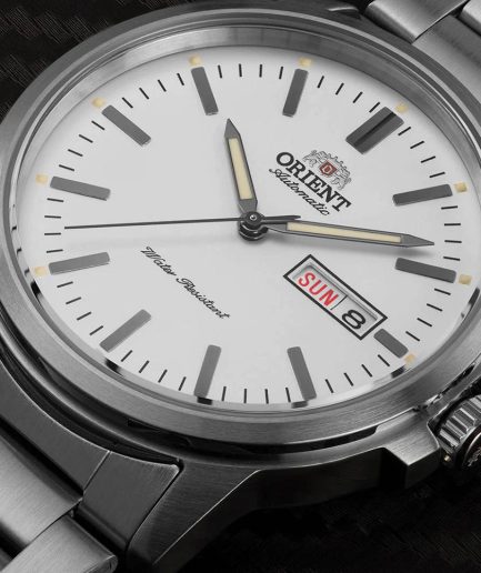 ساعت مچی برند اورینت orient کد RA-AA0C03S